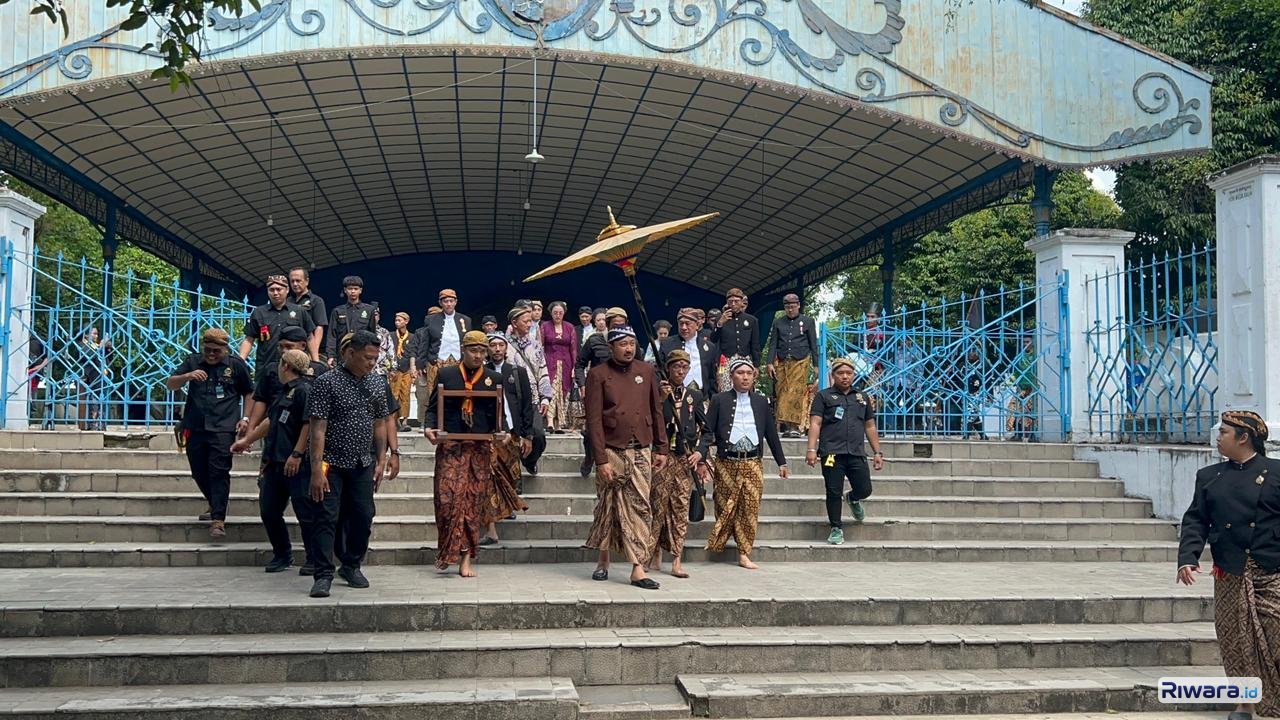 PB XIV Menuju Pagelaran Karaton Surakarta untuk Cek Kesehatan Gratis usai Grebeg Besar 2026